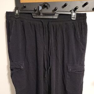 Torrid Size 2x Pull On Elastic Waist  Black Cargo Pants